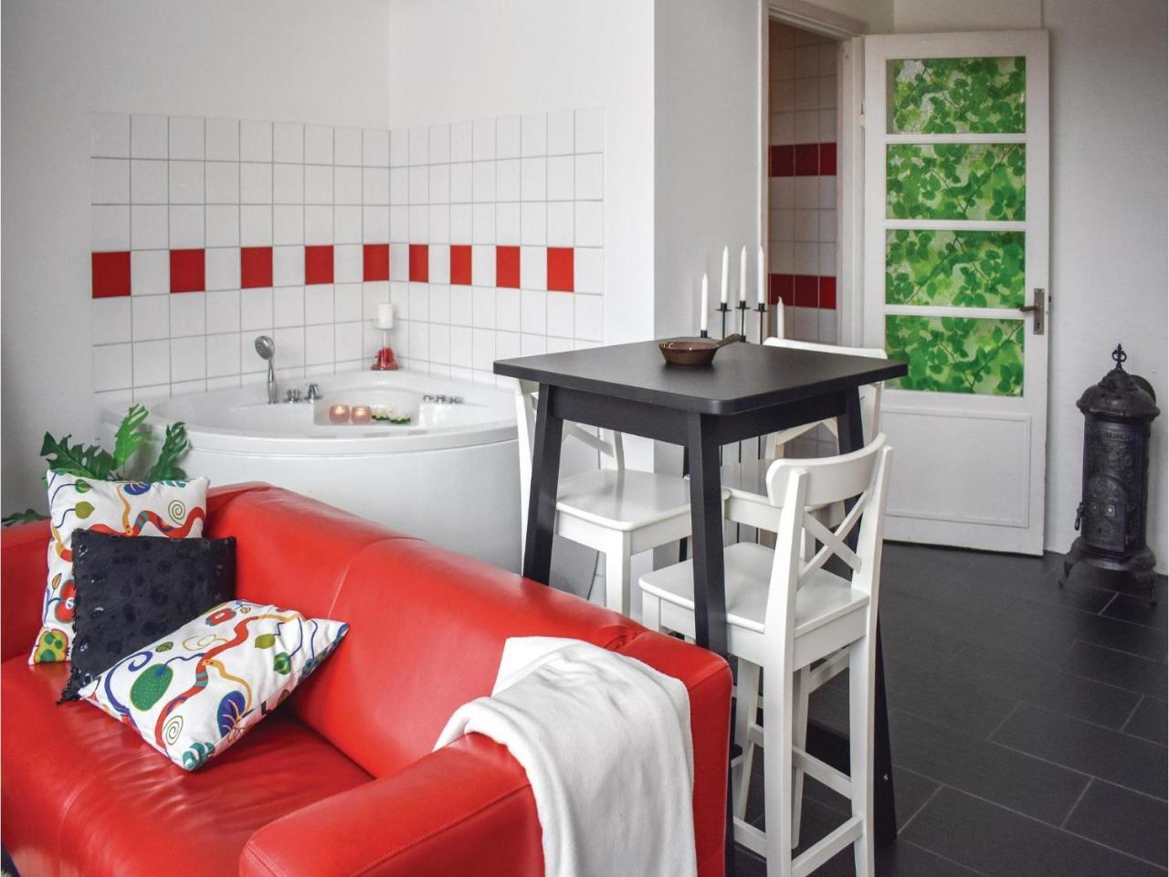 Awesome Home In Vimmerby With Wifi Exterior photo